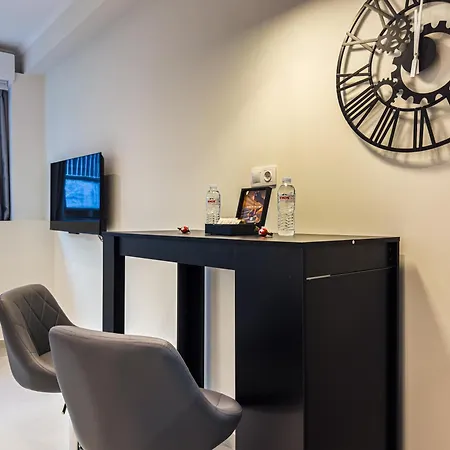 Apartment Brantouna Urban Vibes By Proliving Hospitality *