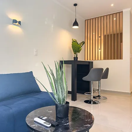 Brantouna Urban Vibes By Proliving Hospitality Apartment