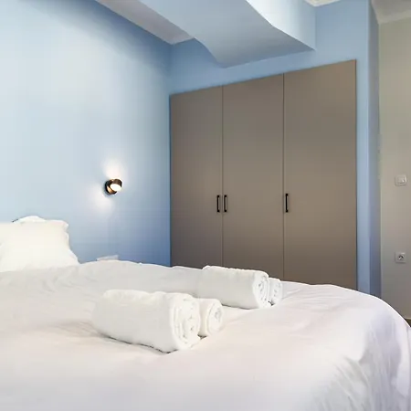 Apartment Brantouna Urban Vibes By Proliving Hospitality *