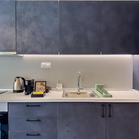 Apartment Brantouna Urban Vibes By Proliving Hospitality *