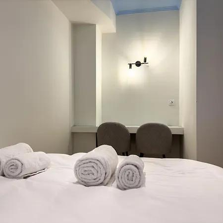 Brantouna Urban Vibes By Proliving Hospitality Apartment *