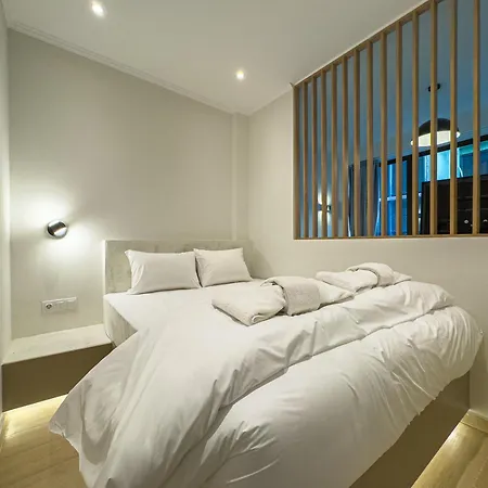 Apartment Brantouna Urban Vibes By Proliving Hospitality