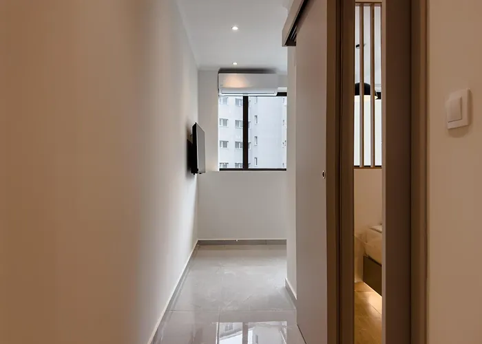 Brantouna Urban Vibes By Proliving Hospitality Appartement *