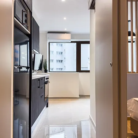 Brantouna Urban Vibes By Proliving Hospitality شقة