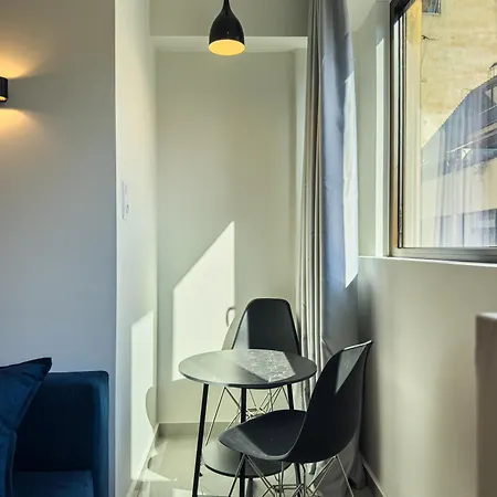 Brantouna Urban Vibes By Proliving Hospitality شقة *