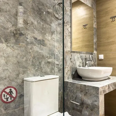 Brantouna Urban Vibes By Proliving Hospitality *