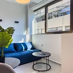 Brantouna Urban Vibes By Proliving Hospitality شقة
