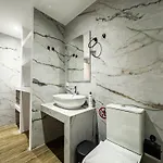 Brantouna Urban Vibes By Proliving Hospitality شقة سالونيك
