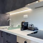 شقة Brantouna Urban Vibes By Proliving Hospitality سالونيك